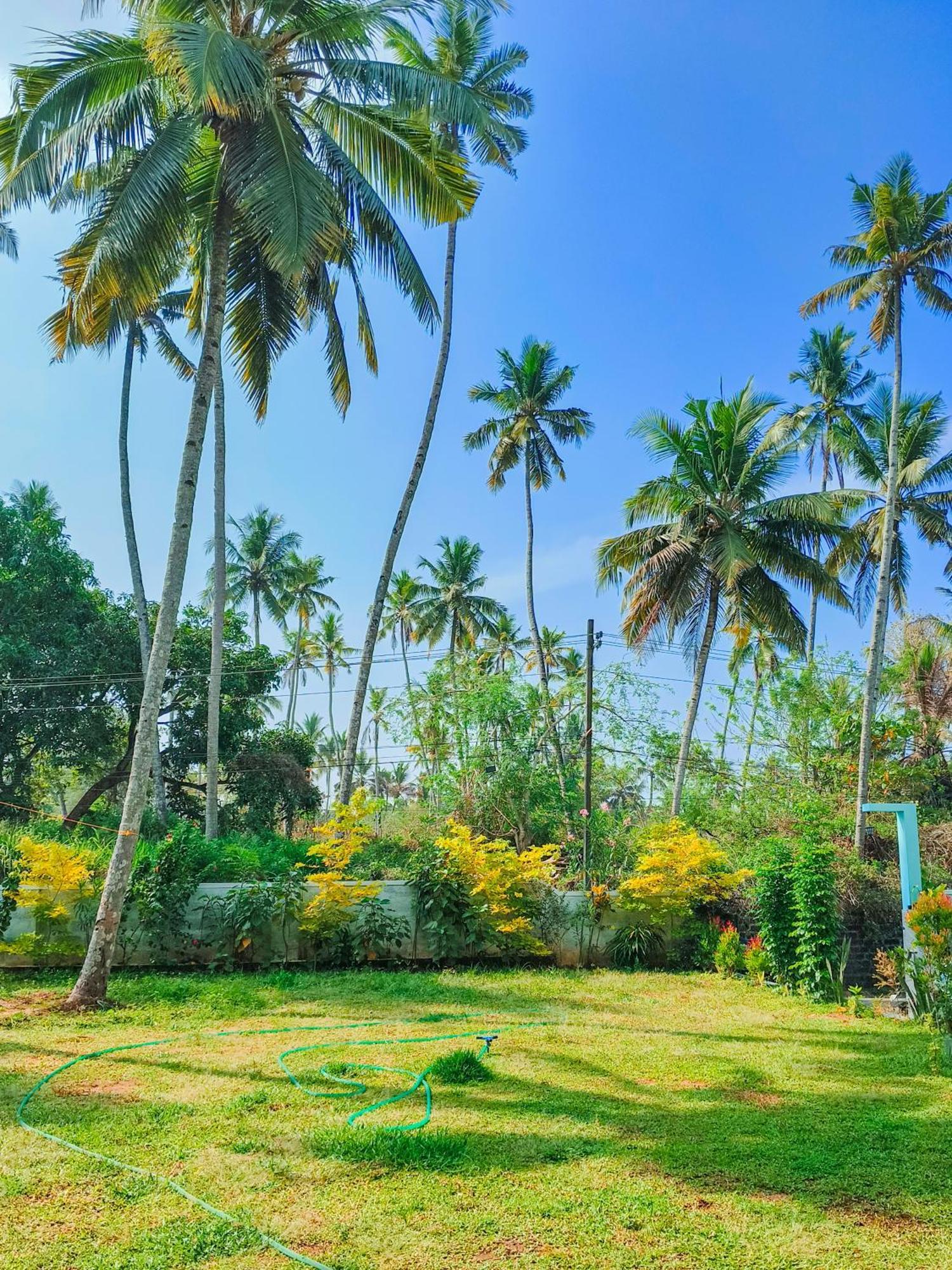 Popple Beach House Varkala Exteriér fotografie